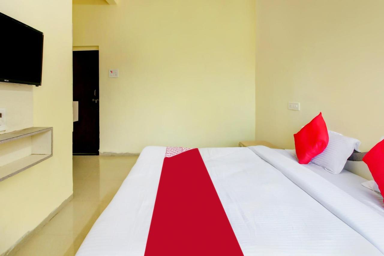 Oyo 64897 Devgiri Lodge Sailu Экстерьер фото